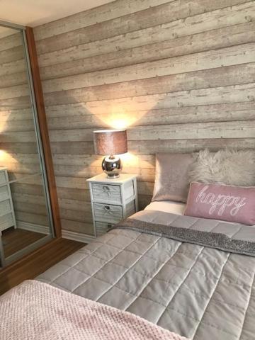 Double Room With En-Suite. Central For North West Rainhill Exterior photo
